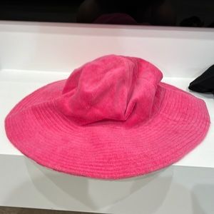 pink juicy couture bucket hat